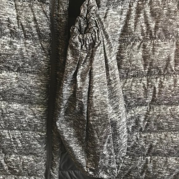 32 Degree Heat Gray Puffy Vest - Picture 3 of 5